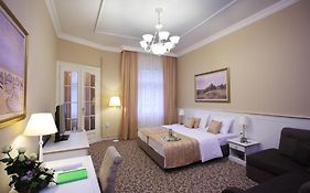 Booking Rooms