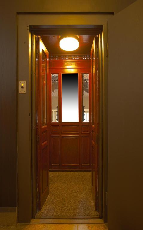 Booking Rooms Belgrad Exterior foto